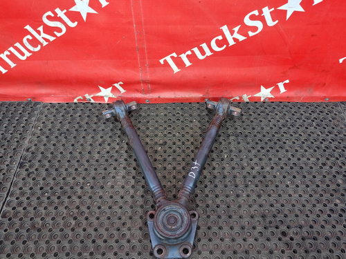 Тяга реактивная V-образная