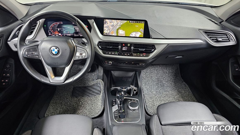 BMW 1 Series (F40) 118d Joy (05.2021)