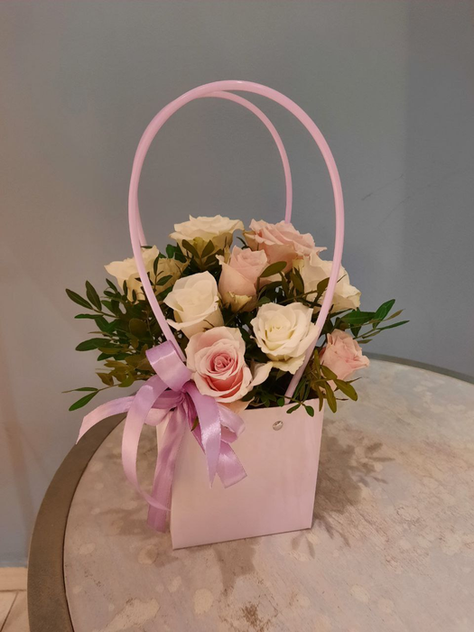 Композиция "Нюанс и тонкость"