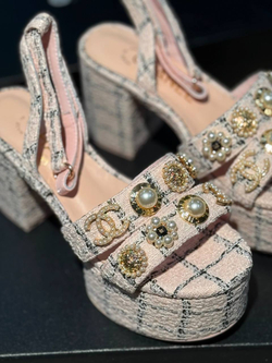 Босоножки CHANEL