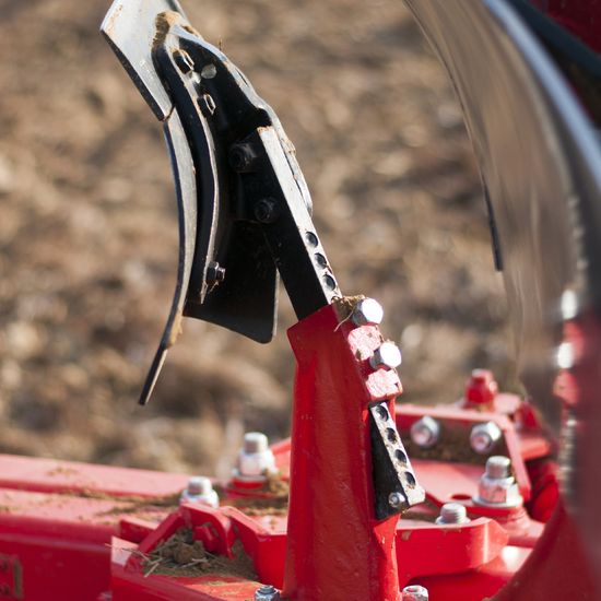 Шланги, гидроцилиндры, рамы  на технику Gregoire Besson