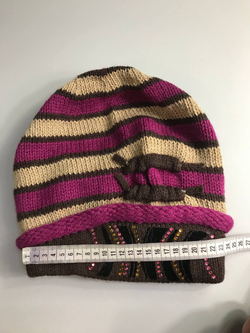 Шапка La planda со стразами, новая