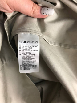 Платье H&M для делового образа, маркировка 34, визуально на 40 размер