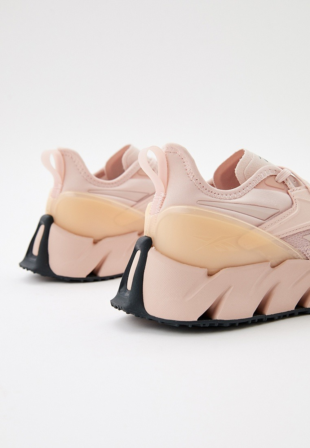 Кроссовки женские REEBOK ZIG KINETICA 3