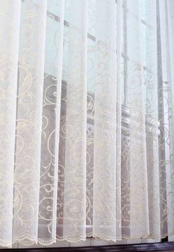 Микросетка с вышивкой Вензель (кремовый)