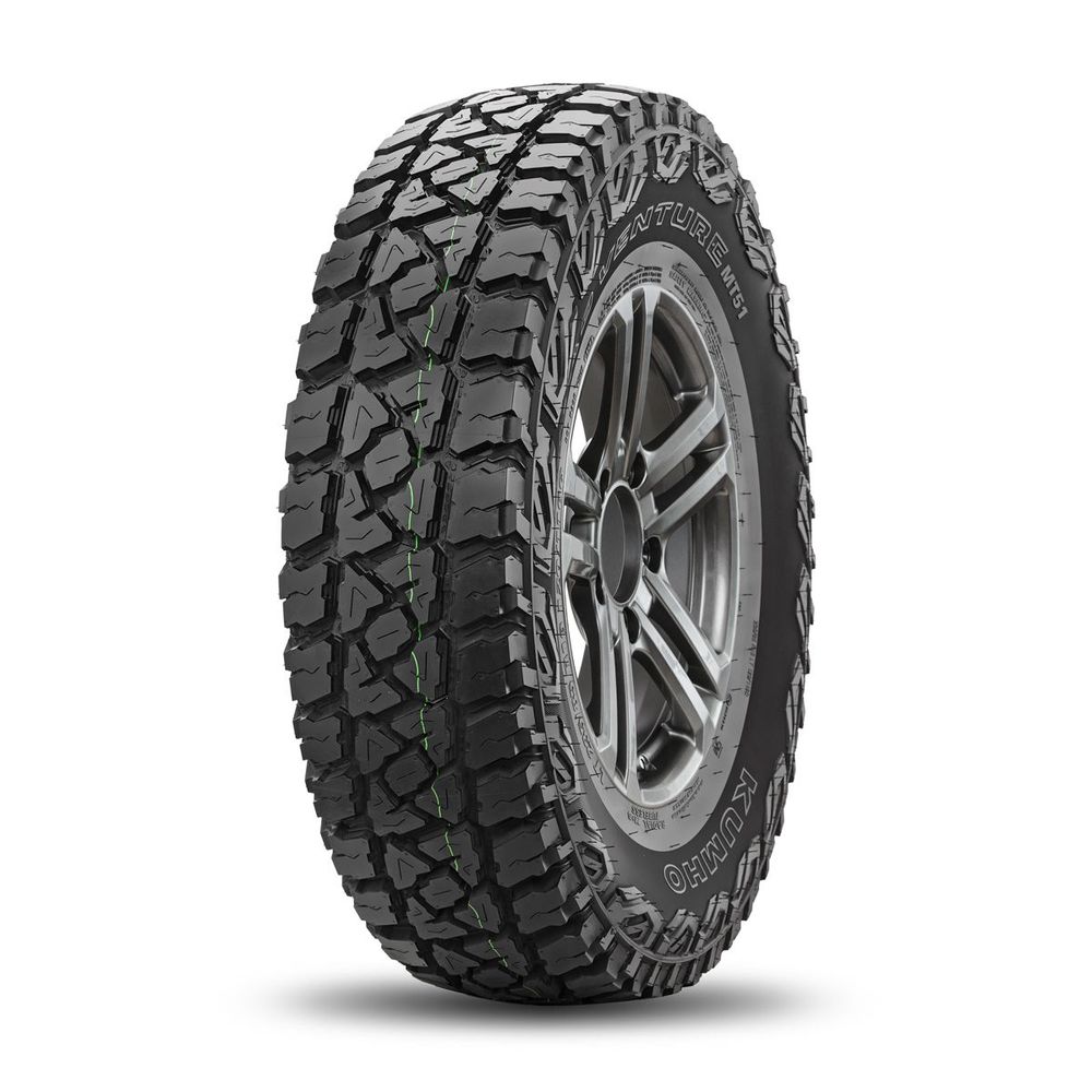 Кумхо  225/75/16  Q 115/112 MT-51