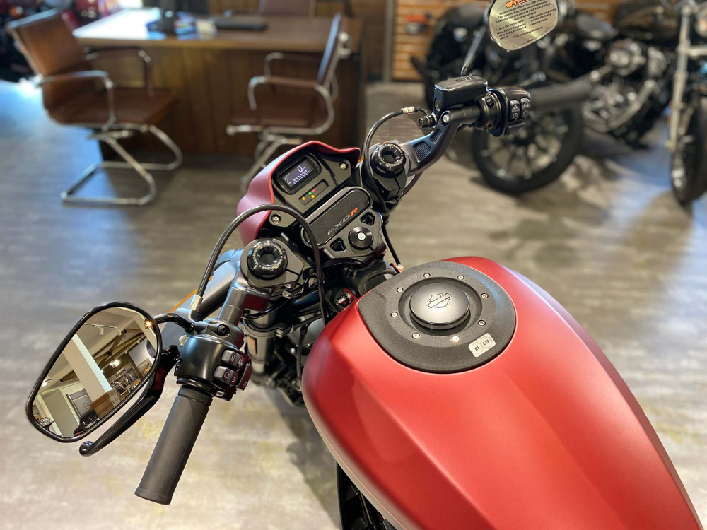 Harley-Davidson® Softail® FXDR™ 114