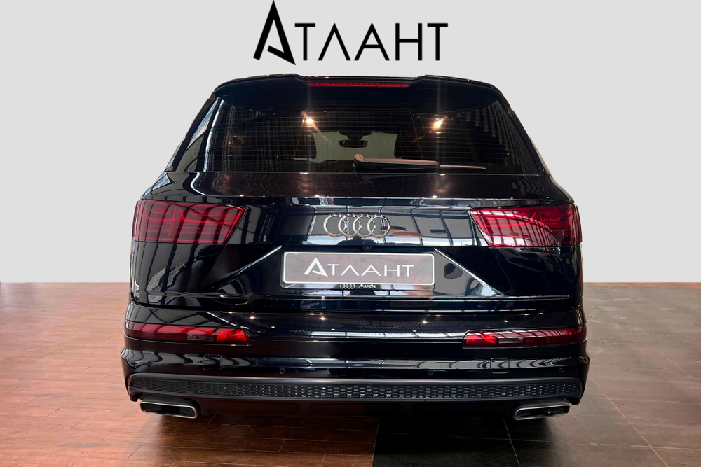 Audi Q7, 2015 год
