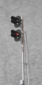 Светофор четырехзначный мачтовый Тип ЖЗ-КБ (HO, 1:87)