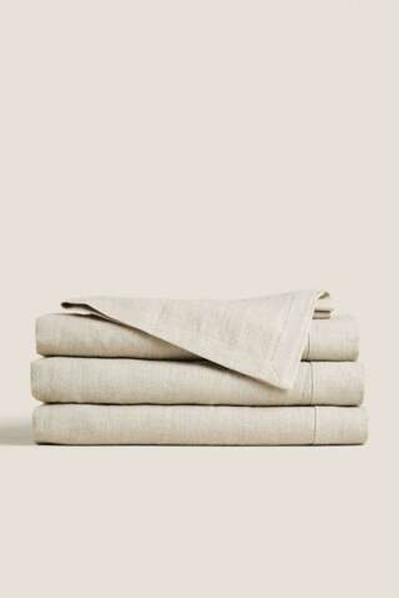 ZARA HOME БАЗОВАЯ ЛЬНЯНАЯ СКАТЕРТЬ, СВЕТЛО-БЕЖЕВЫЙ