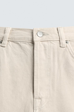 ZARA ДЖИНСОВЫЕ БЕРМУДЫ STRAIGHT FIT, ЖЕЛТОВАТО-БЕЛЫЙ