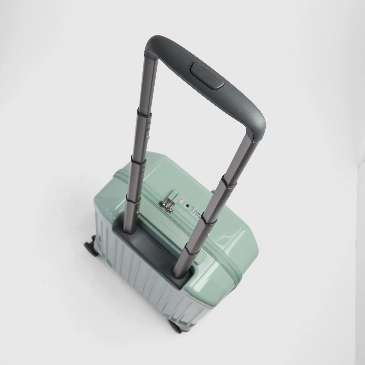Чемодан ручная кладь под сиденье Piquadro BV6701PQL/Verde