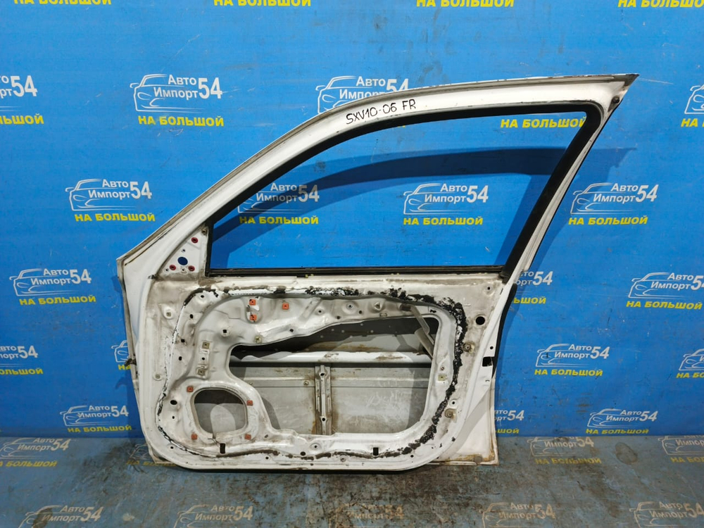 Дверь передняя правая TOYOTA CAMRY 1993