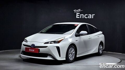 Toyota Prius 4 Generation 1.8 (10.2019)