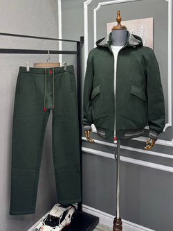 Костюм Kiton
