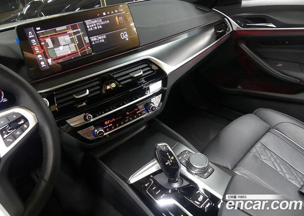 BMW 5 Series (G30) 523d M Sports (11.2022)