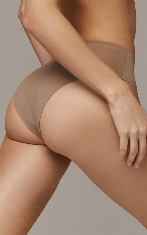 AMINA CREME Трусы бразильяно
