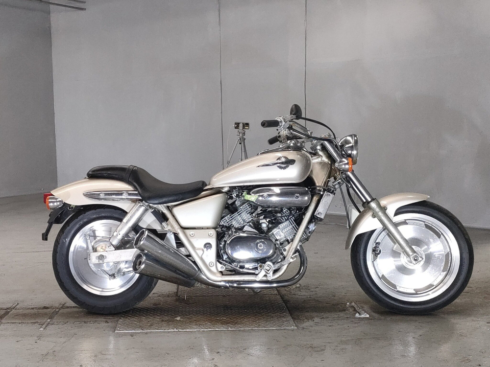 Honda Magna 250 , 1997