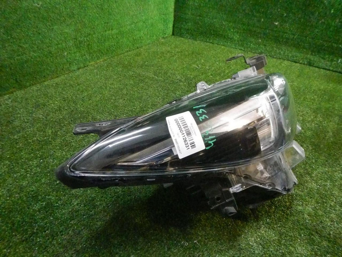 Фара правая Mazda 3 BM (2016-2019) LED