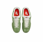 Женские кроссовки Nike Cortez 'Green Suede' FJ2530-300