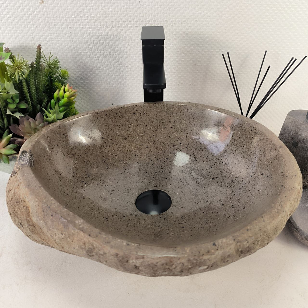 Раковина из речного камня RS-65101 46*40*15 0856