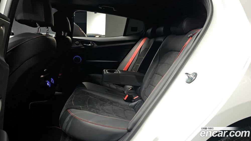 Kia Stinger Meister 3.3 GT AWD 아크로 Editions (06.2022)
