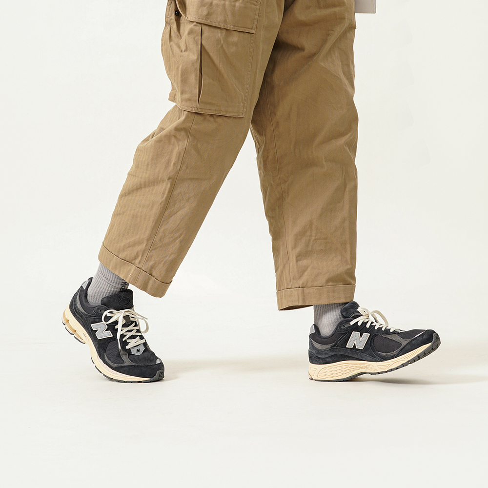 Кроссовки New Balance Nb 2002R