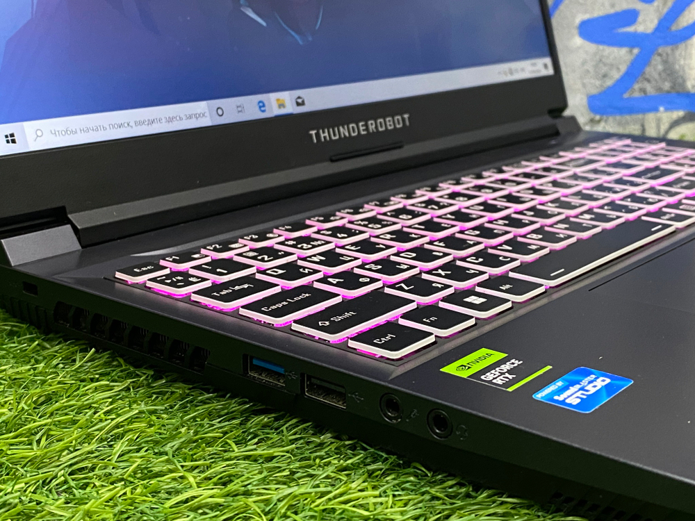 Игровой ThundeRobot 15.6 i5-12450H/RTX 3050 4GB/IPS 144Hz/16GB/512GB/ 911S Core D[JT009K00FRU]/Windows 10