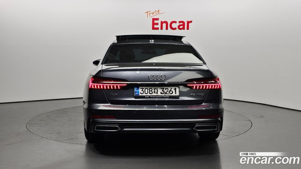 Audi A6 (C8) 45 TFSI Premium (08.2020)