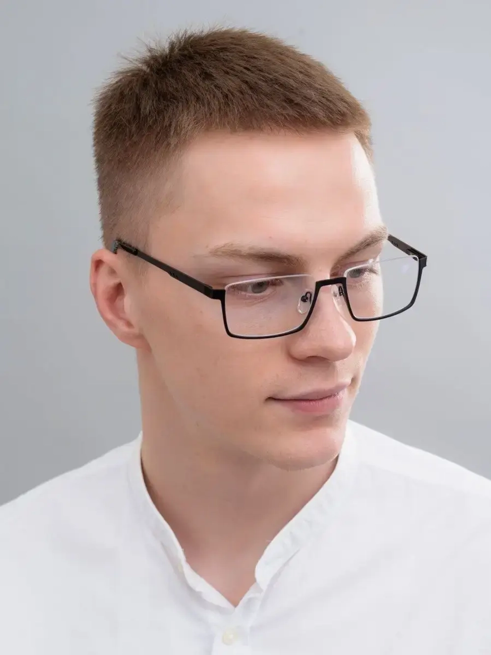Очки корригирующие /мужские/-4,25/РЦ 62-64