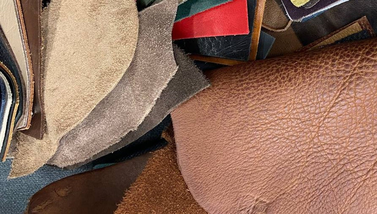 Как отличить натуральную кожу от искусственной за 1 минуту: простой гид и лайфхаки