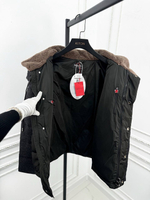 Пуховик Kiton
