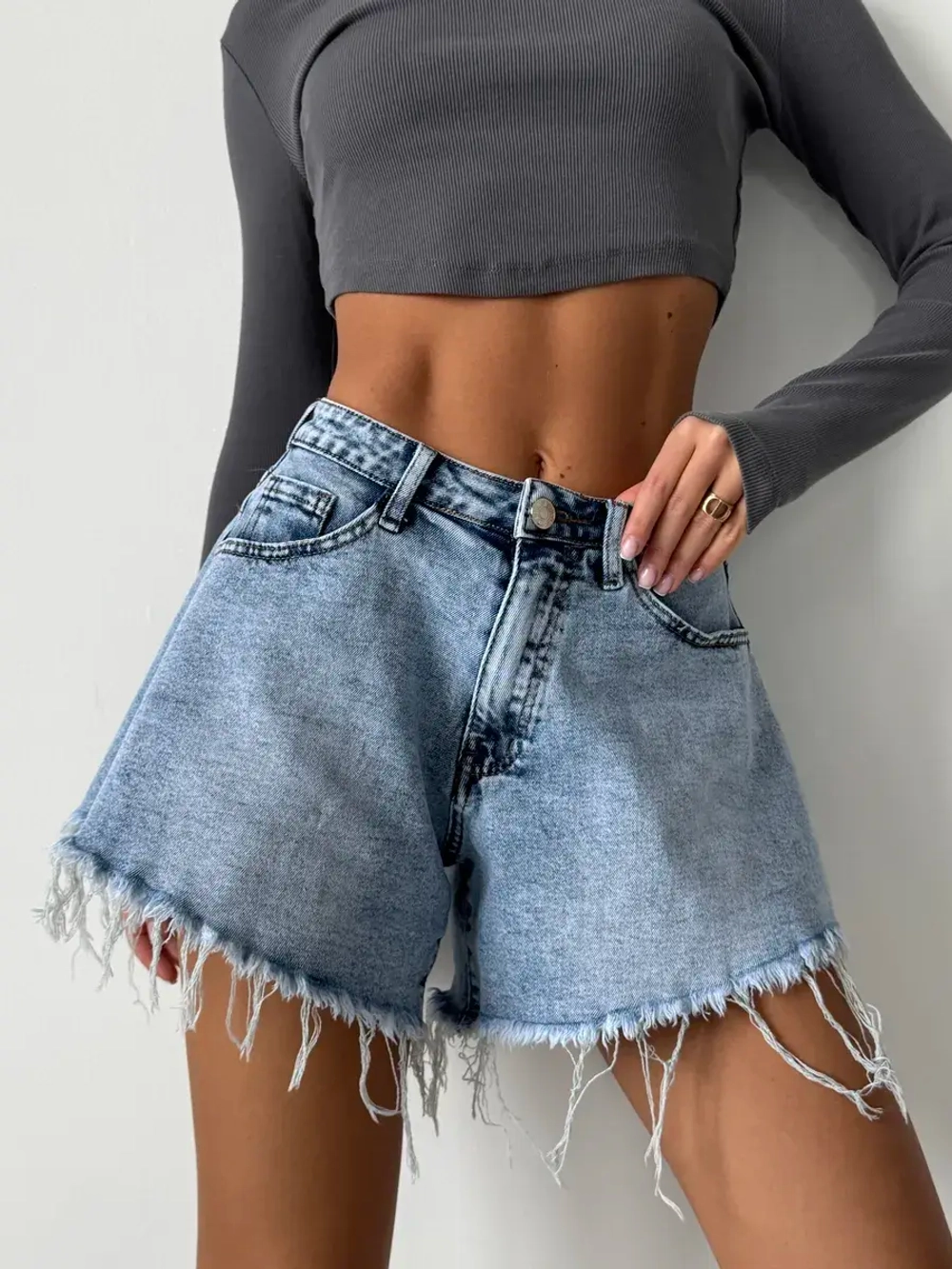 Шорты джинсовые короткие клеш