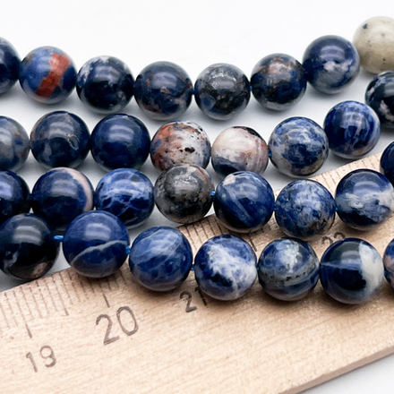Содалит бусины, диаметр около 8,1-8,3 мм, цена за 12 шт (1/4 нити)