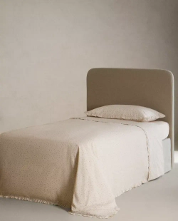 ZARA HOME ДЕТСКАЯ ПРОСТЫНЯ НА РЕЗИНКЕ С ЦВЕТОЧНЫМ ПРИНТОМ, РОЗОВЫЙ