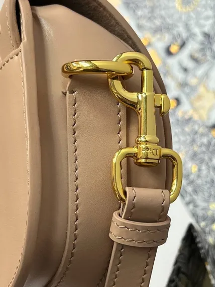 Сумка Dior Bobby East-west розовый