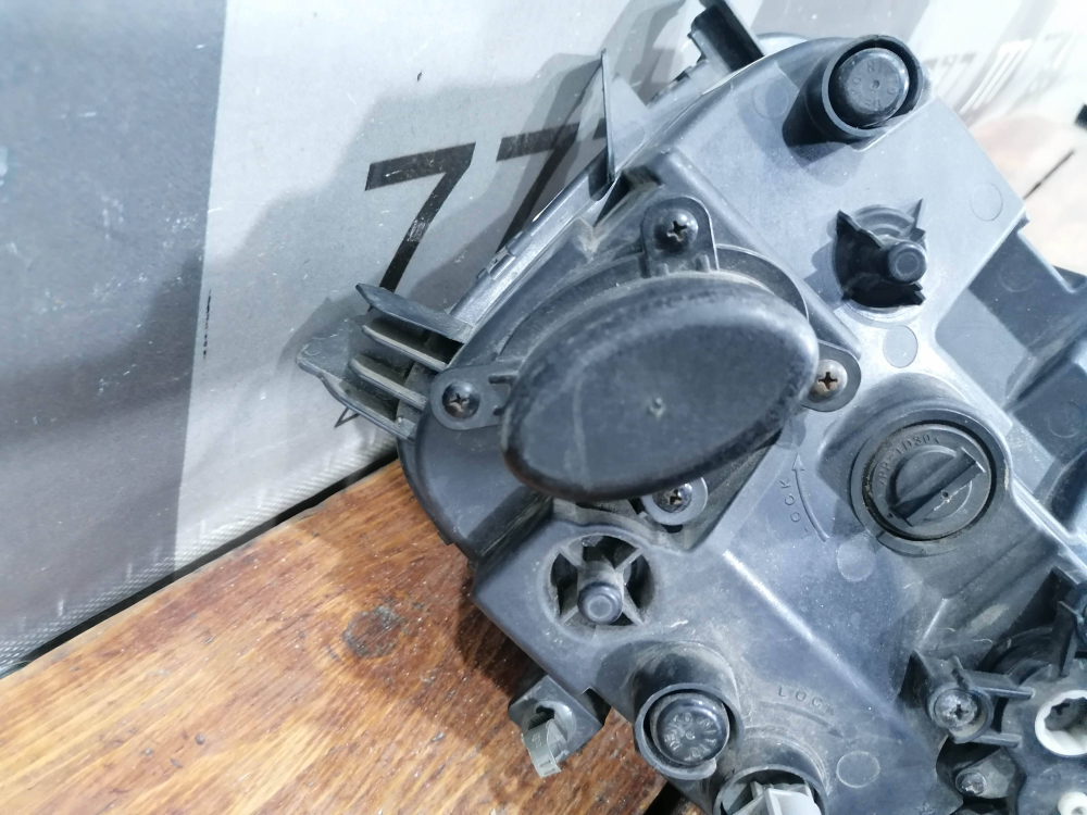 ПТФ передняя левая LED Kia Sportage 4 (QL) 18-22 Б/У Оригинал 92201D9600