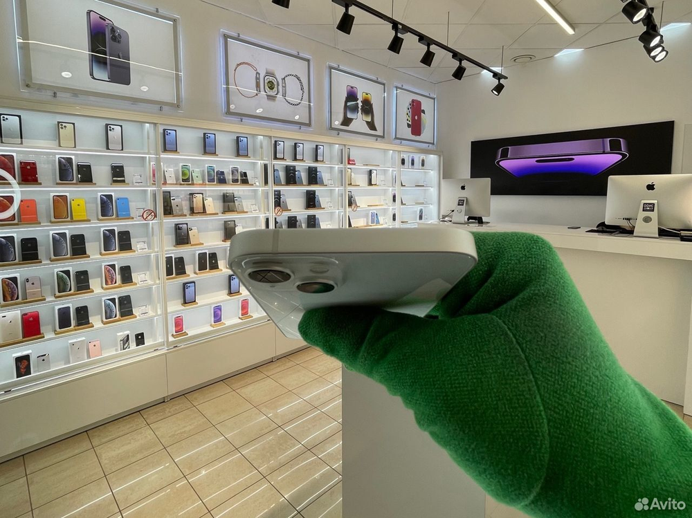 iPhone 13, 128 ГБ б/у