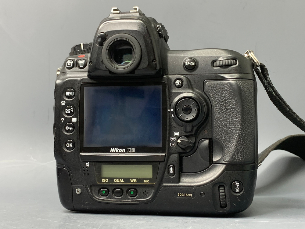Nikon D3, 87500 кадров пробега
