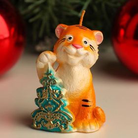 Свеча новогодняя декоративная Рыжий Тигр с елкой, 7 см