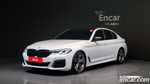 BMW 5 Series (G30) 520i M Sports (08.2021)