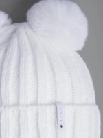 Шапка детская вязаная с помпонами и снуд
