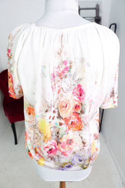 Блузка Steilmann цветочная, маркировка 38, визуально на 52 размер