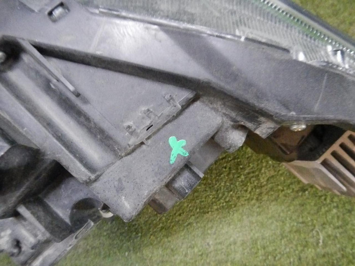 Фара правая Haval F7 (2018-2024) LED