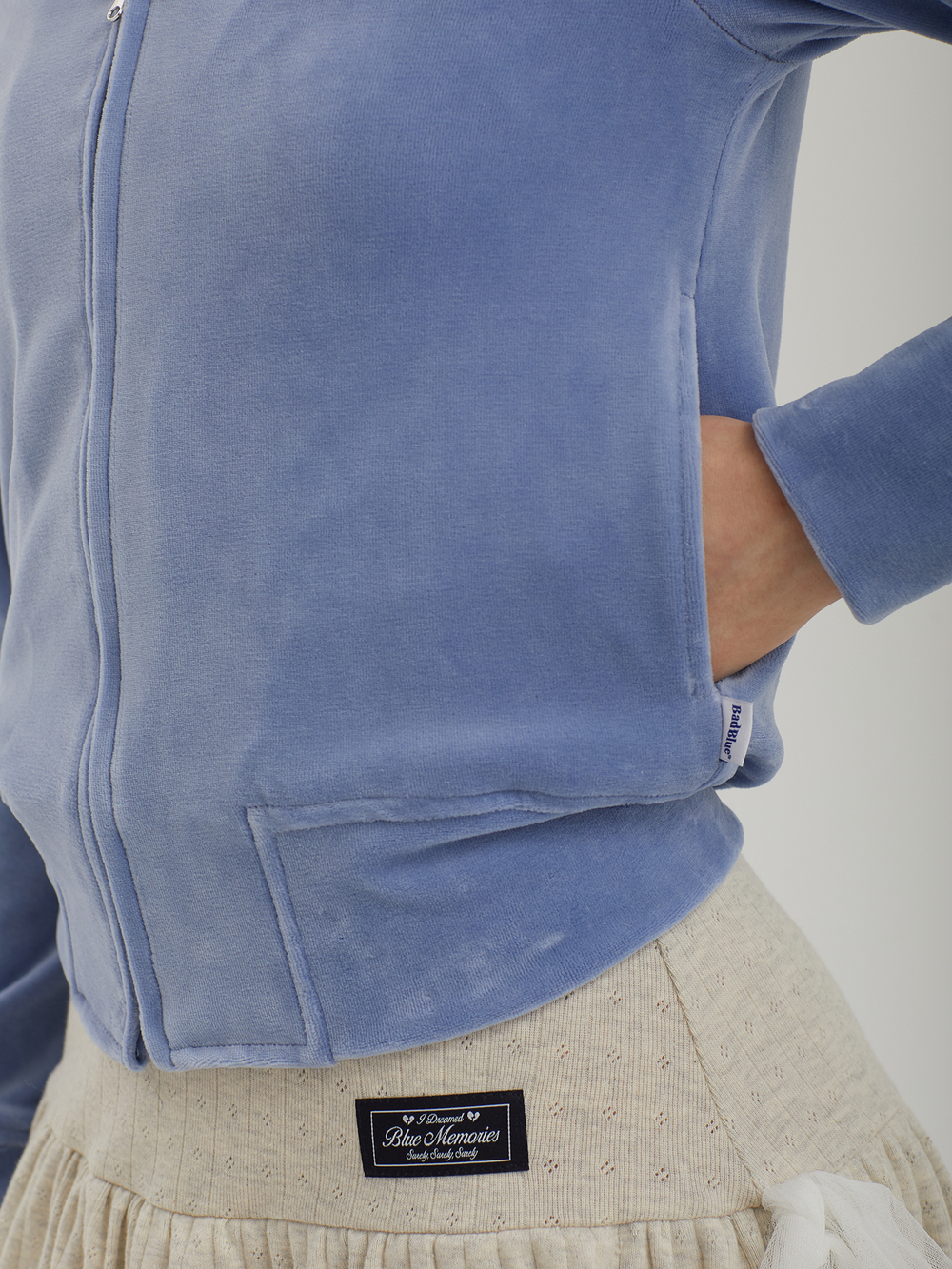 Женская Толстовка Velour Ear Zipup Crop