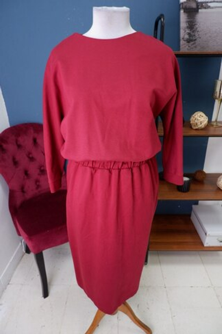 Платье Lucky Move базовое 46 размер, новое