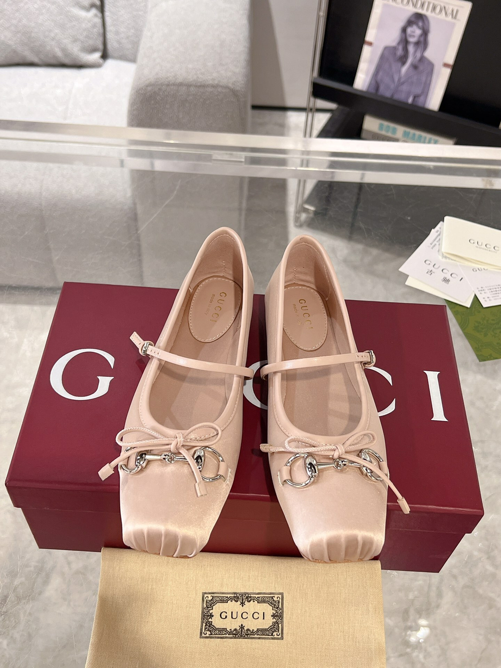 Gucci Flats (6 colors)