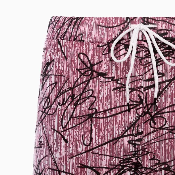 Брюки женские с принтом, цвет розовый с черн рисунком, размер 48