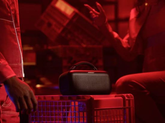 Акустика портативная Bose Soundlink Max, черный