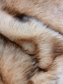 Лиса янтарная мех искусственный густой длинноворсовый 50 мм